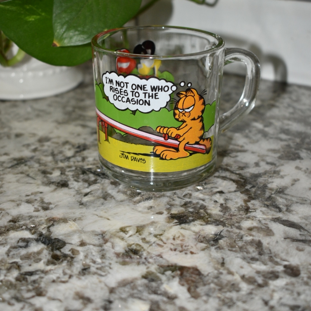 Garfield Glass Mug
